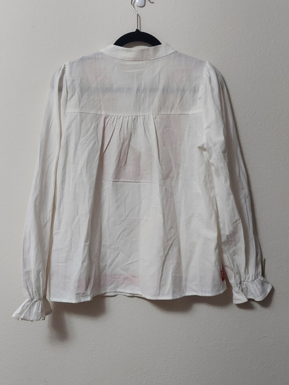 NWT Savanna Jane White Blouse with Red Geometric Embroidery - Picture 6 of 6